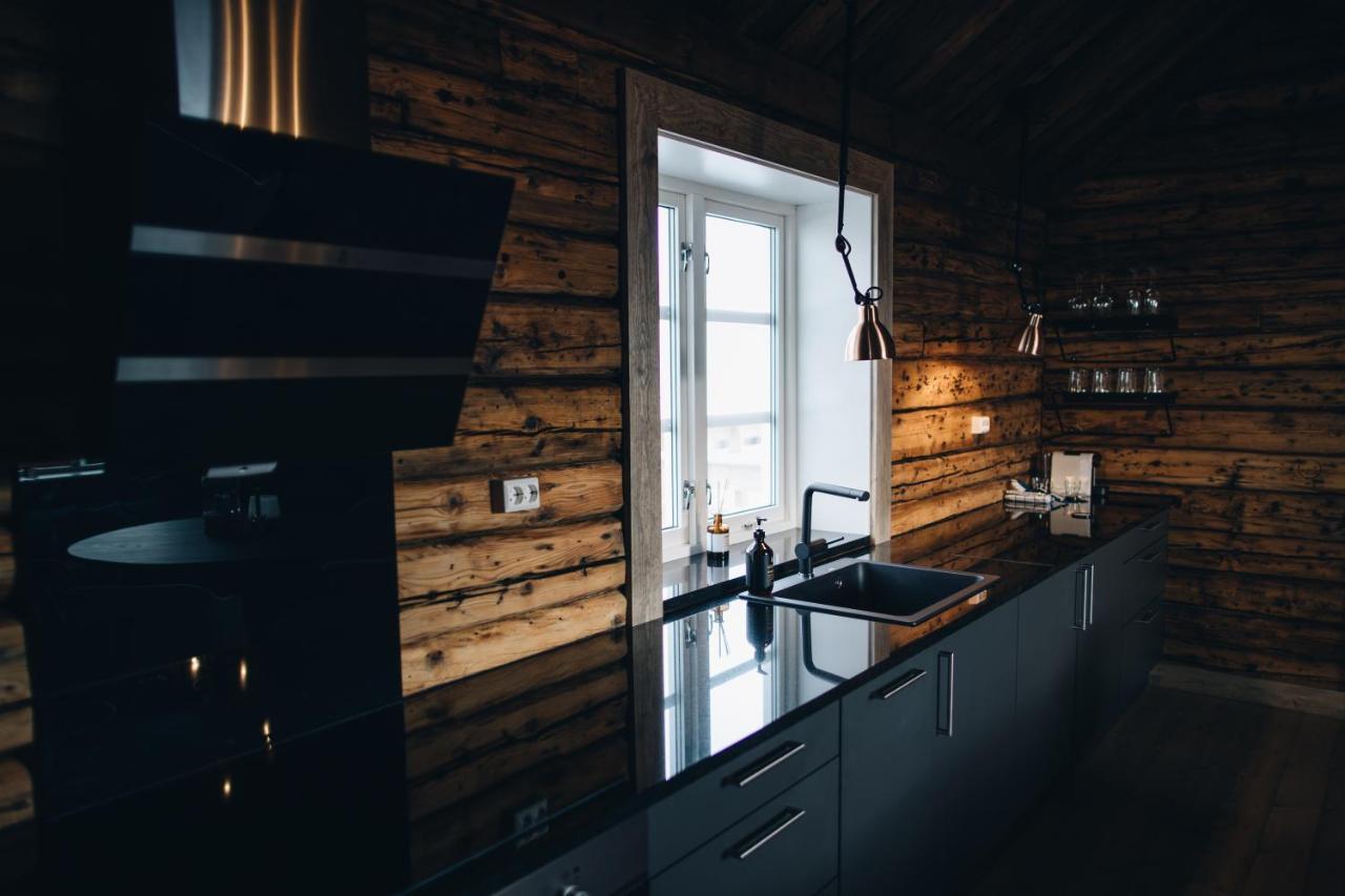 Solsiden Brygge Rorbuer 3*