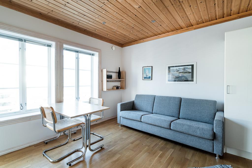 Solsiden Brygge Rorbuer Ballstad